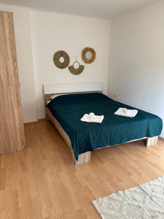 Boho Apartment Ni Екстериор снимка