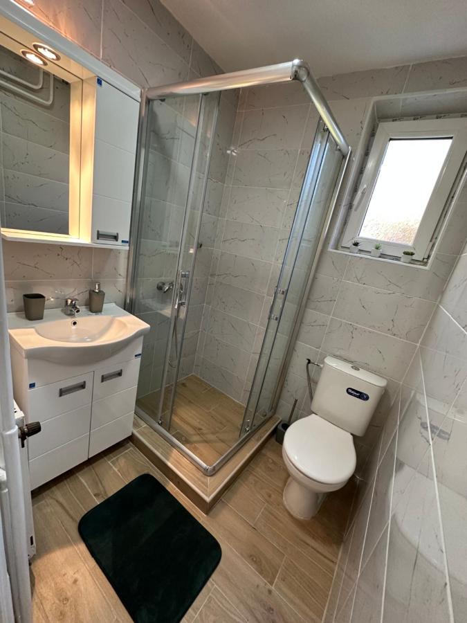 Boho Apartment Ni Екстериор снимка