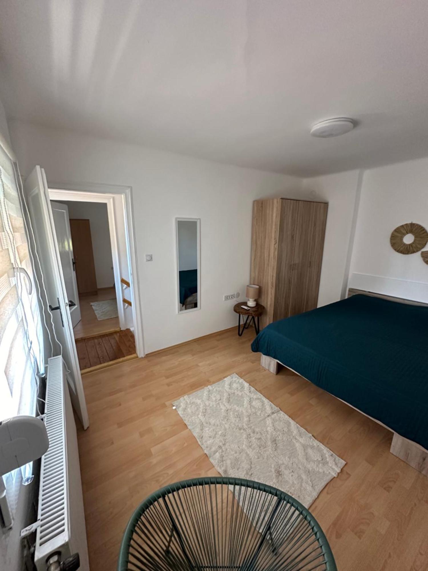 Boho Apartment Ni Екстериор снимка